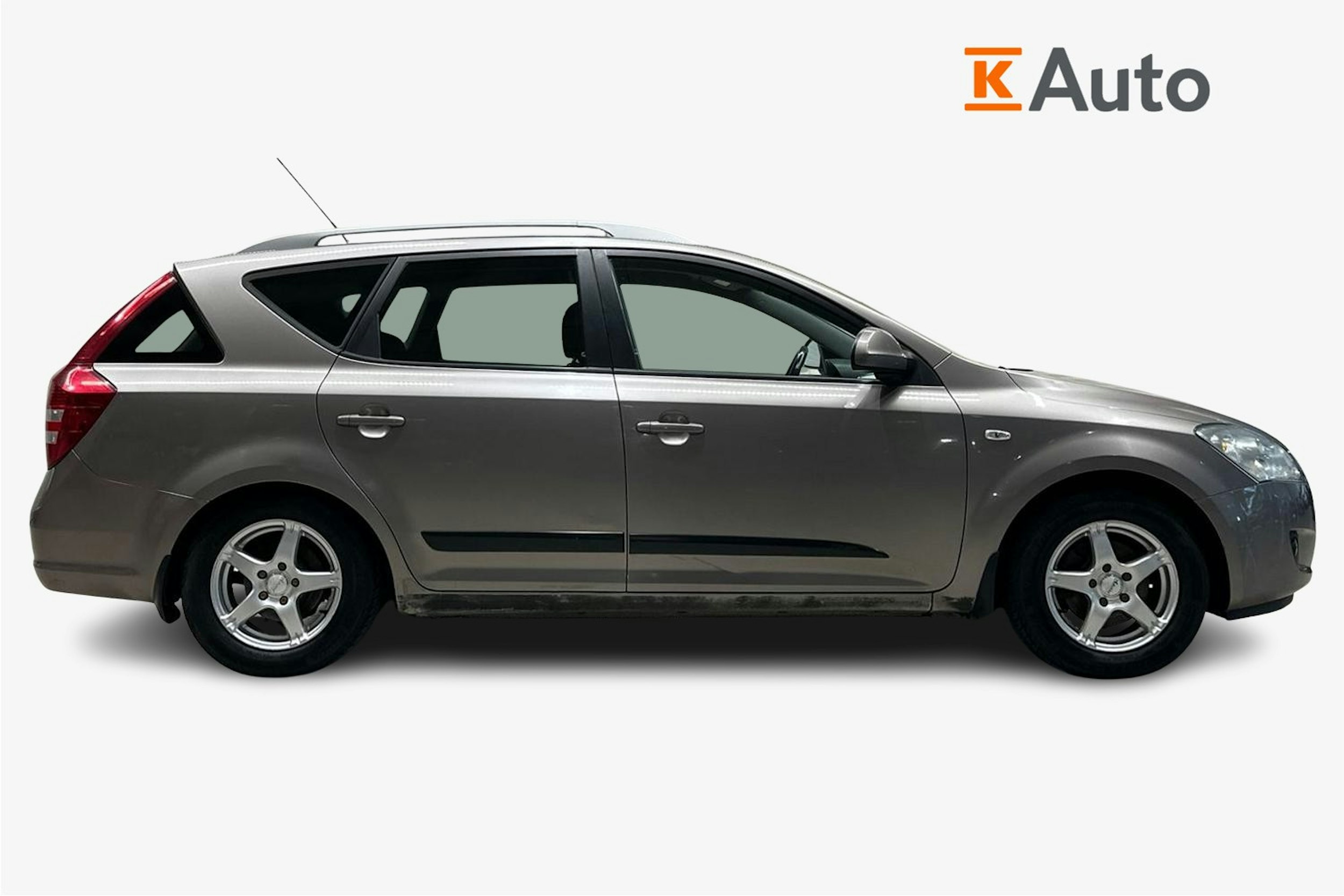 Ruskea (beige) Kia cee'd 2008 kuva 5.