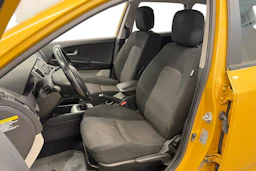 keltainen Kia Ceed 2009 kuva 6.