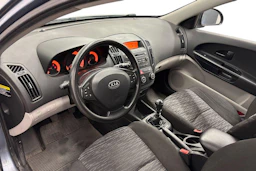 Sininen Kia Ceed 2009 kuva 6.