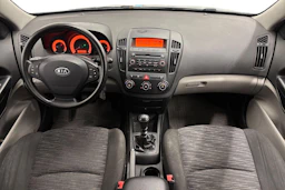 Sininen Kia Ceed 2009 kuva 7.