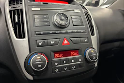 hopea Kia Ceed 2010 kuva 19.