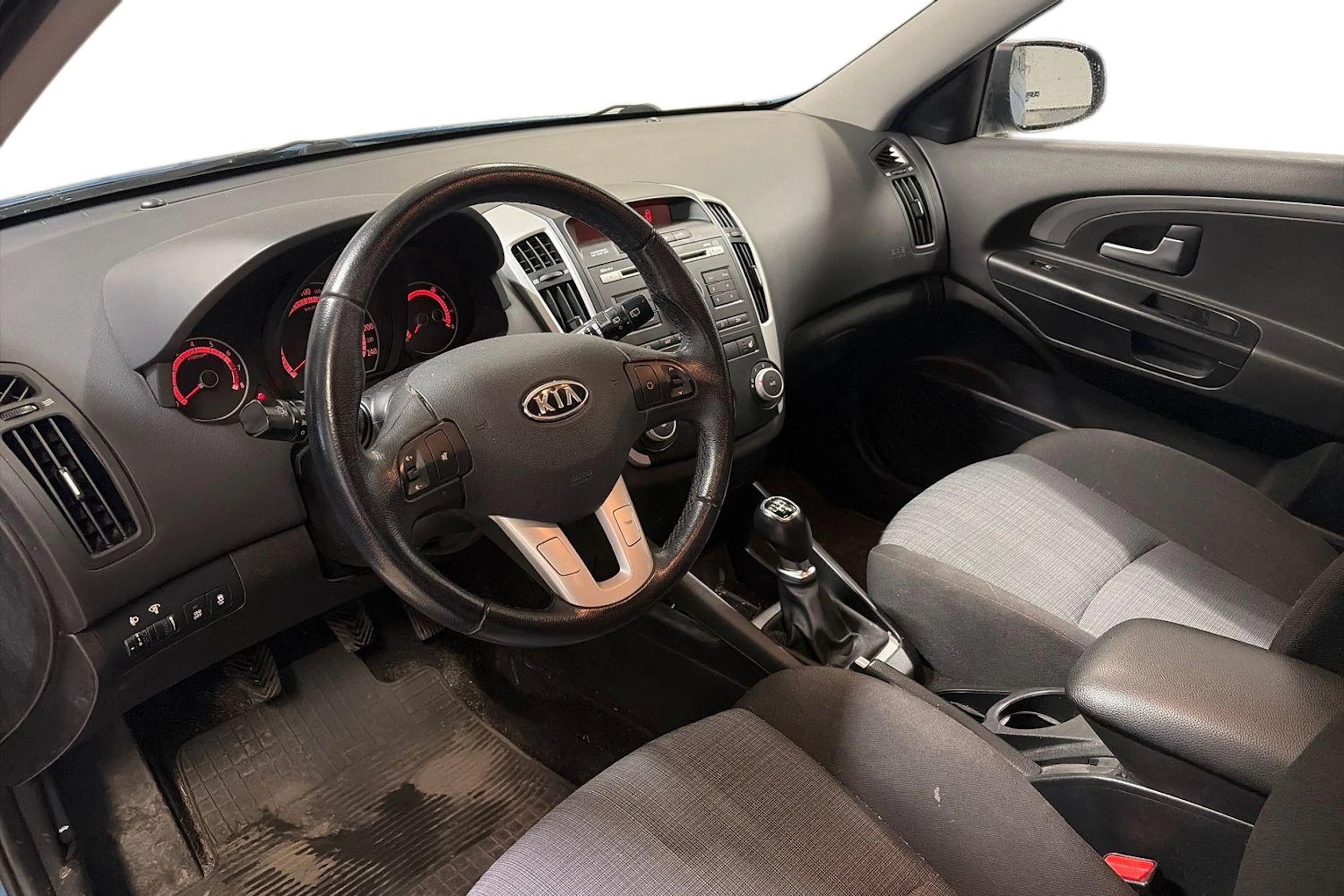 sininen Kia Ceed 2010 kuva 3.