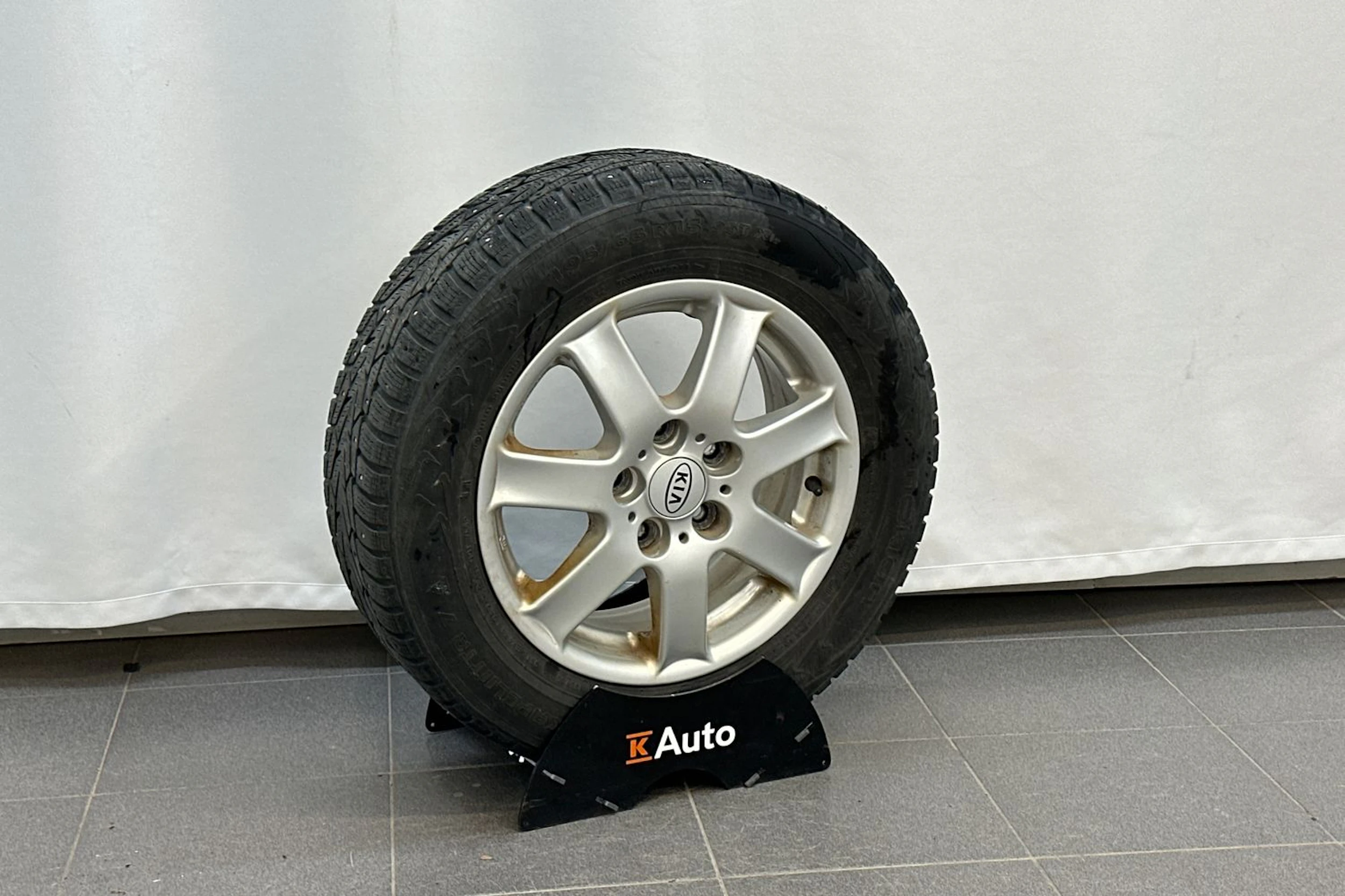 sininen Kia Ceed 2010 kuva 11.
