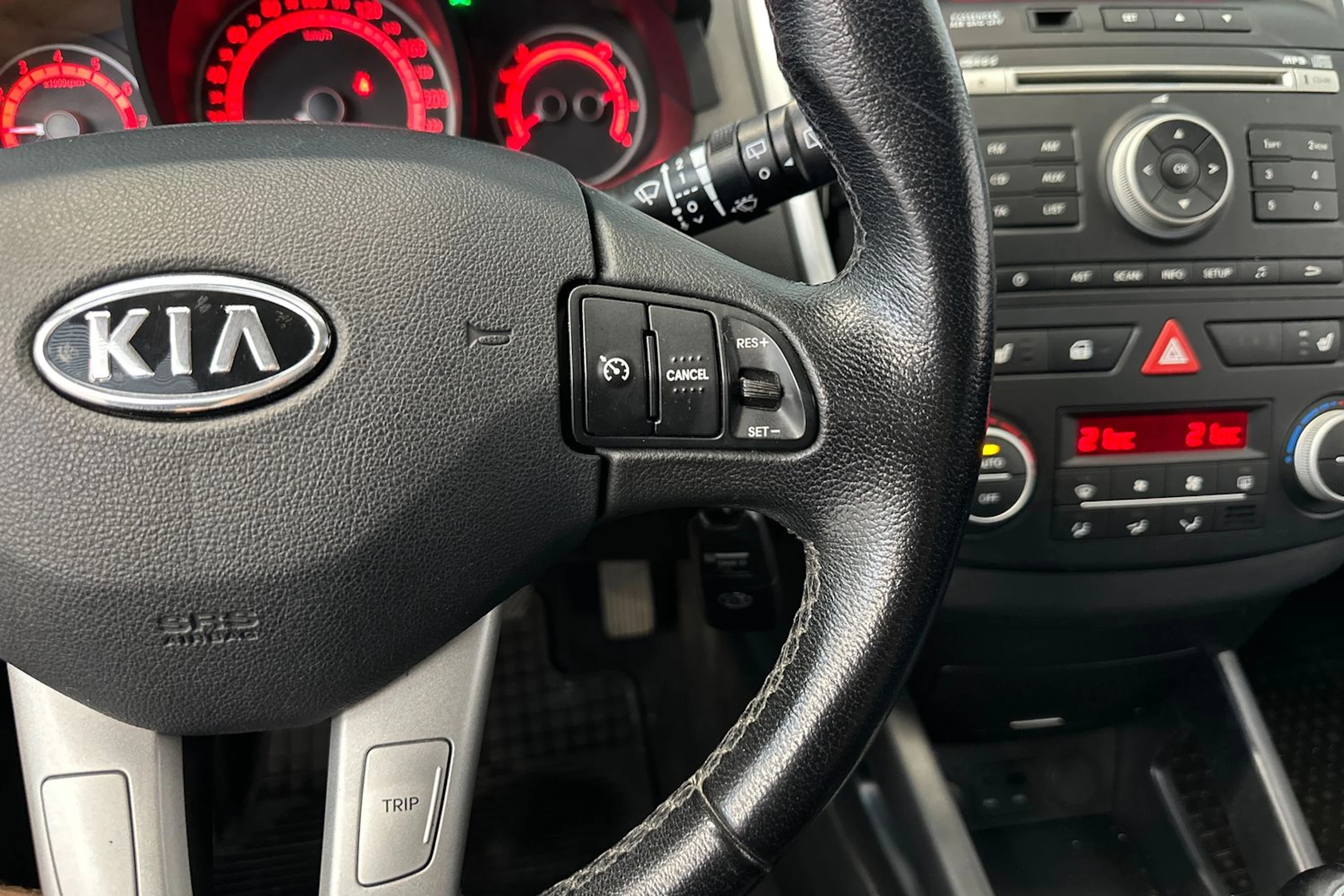 sininen Kia Ceed 2010 kuva 18.