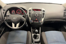 Hopea Kia Ceed 2010 kuva 7.