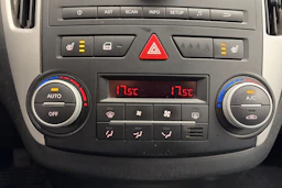Hopea Kia Ceed 2010 kuva 18.