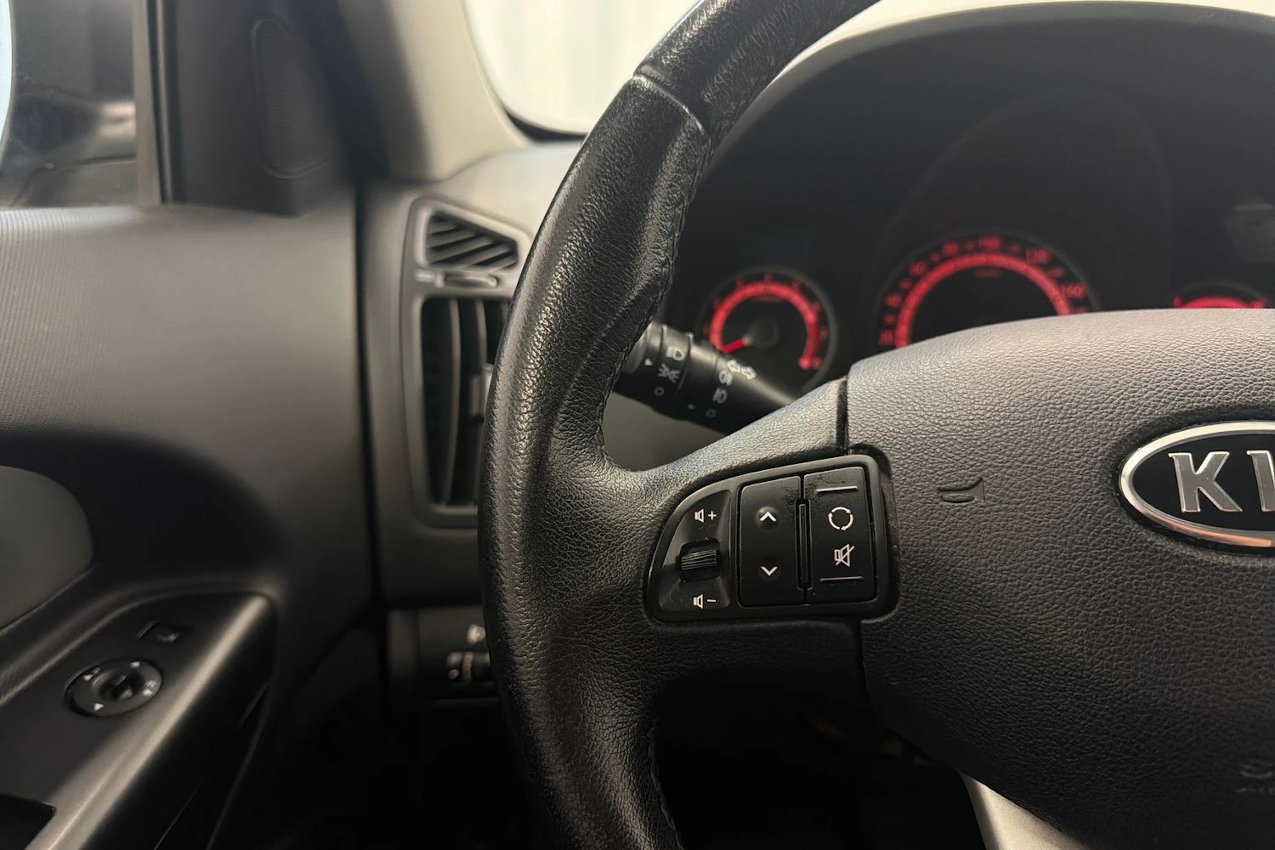 Hopea Kia Ceed 2011 kuva 17.