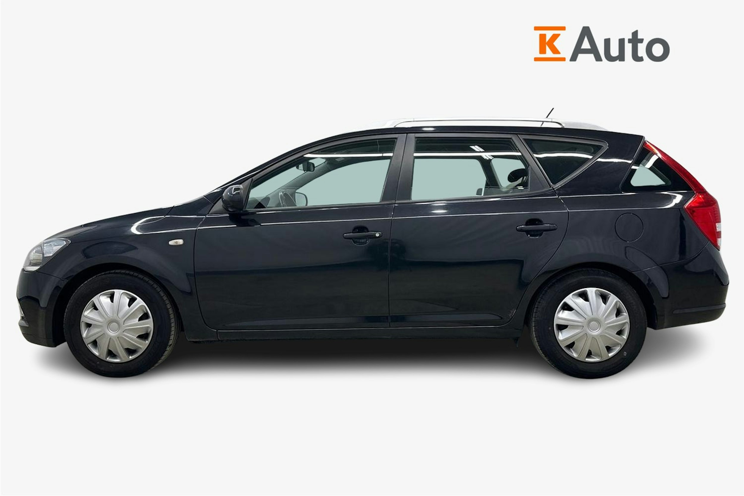 musta Kia cee´d 2012 kuva 5.