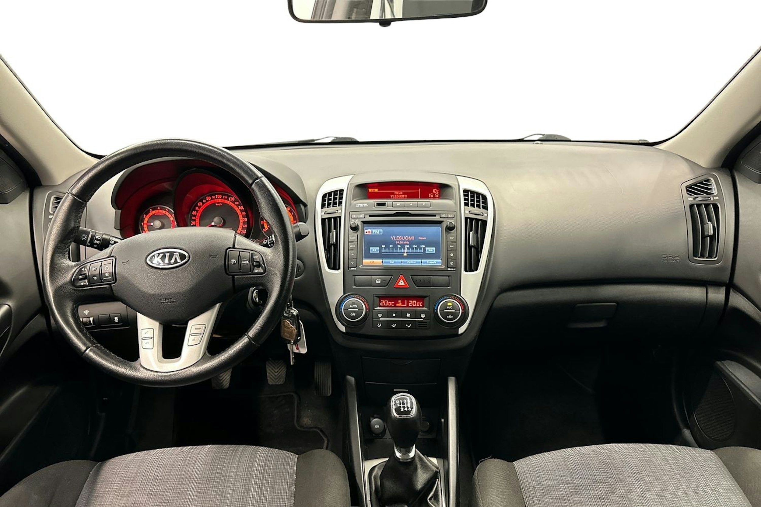 musta Kia cee´d 2012 kuva 7.