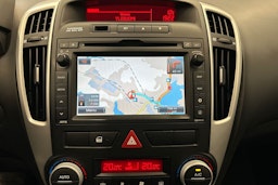 musta Kia cee´d 2012 kuva 19.