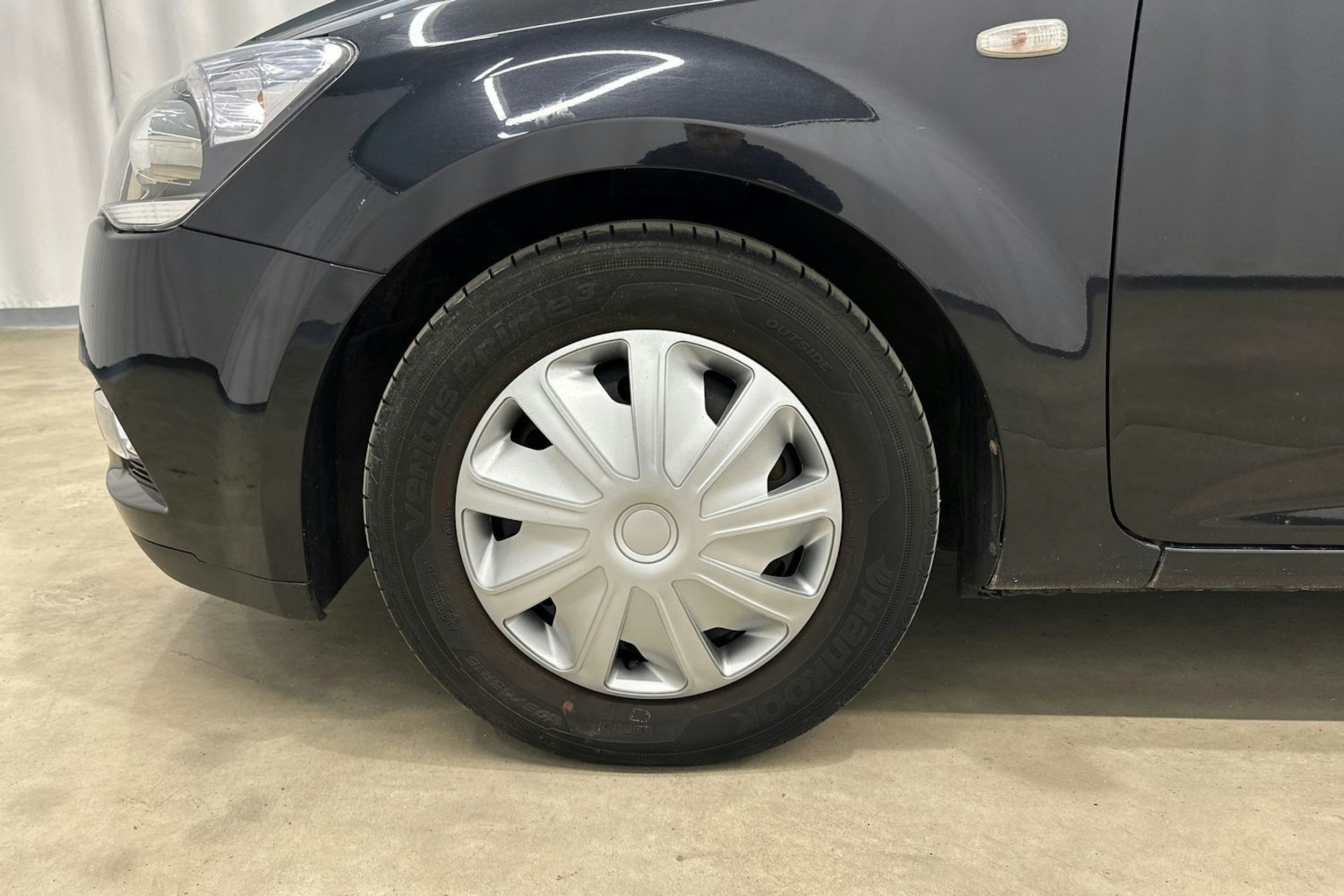 musta Kia cee´d 2012 kuva 21.