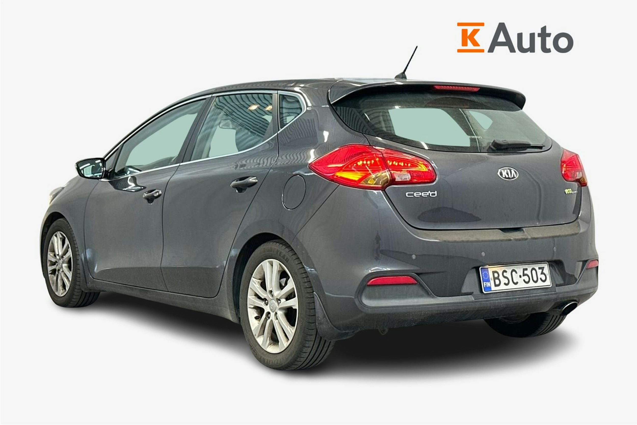 harmaa Kia cee´d 2012 kuva 2.
