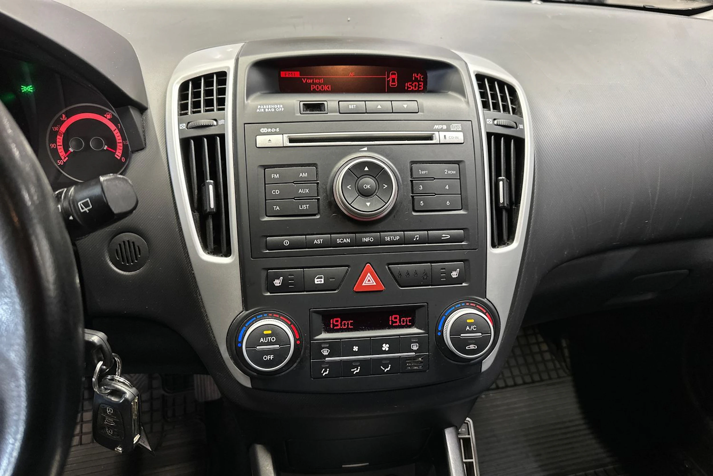 hopea Kia Ceed 2012 kuva 12.