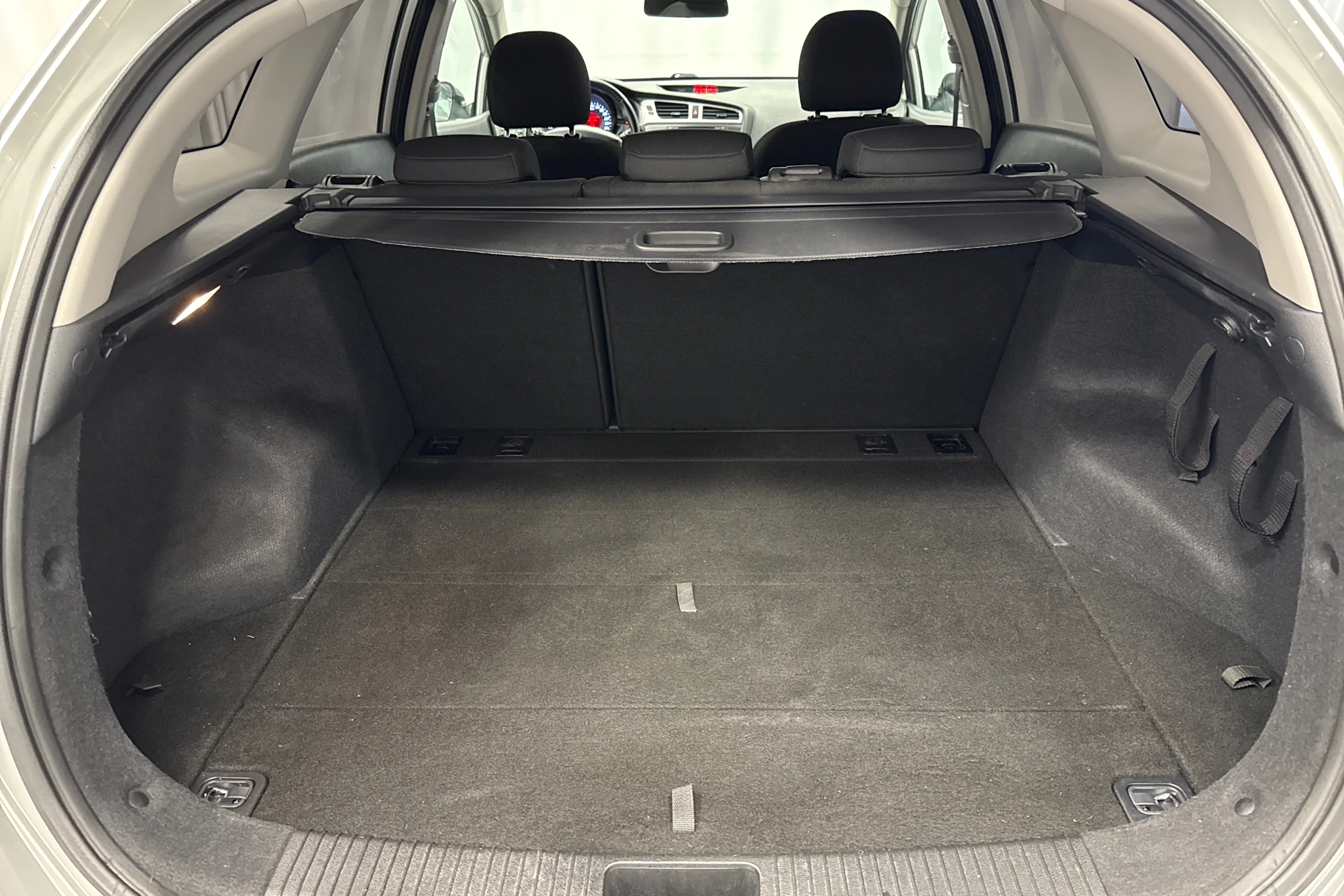 hopea Kia Ceed 2013 kuva 15.