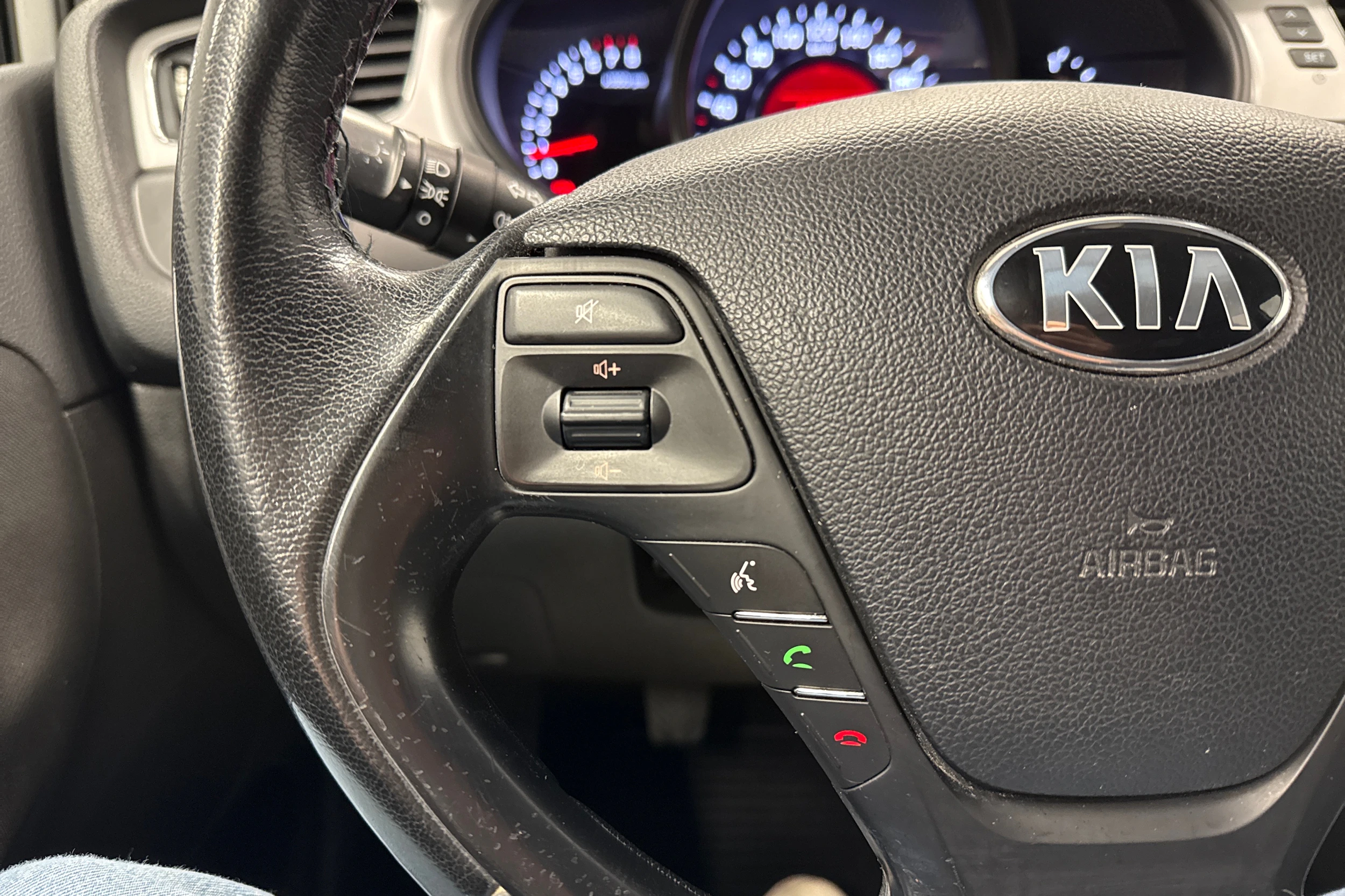 hopea Kia Ceed 2013 kuva 17.