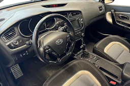 harmaa Kia Ceed 2013 kuva 3.