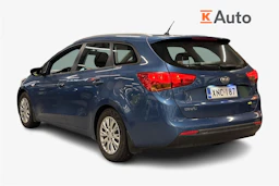 sininen Kia Ceed 2013 kuva 2.