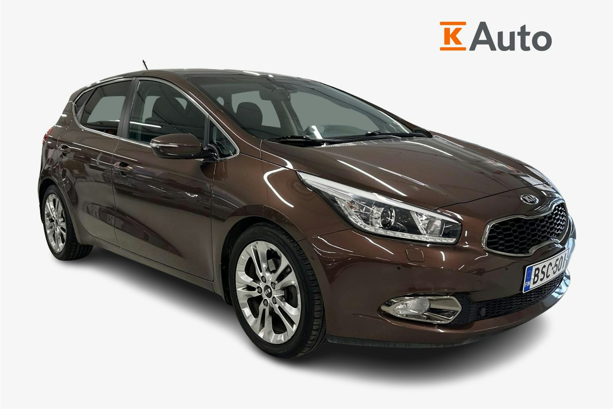 ruskea (beige) Kia cee´d 2014 kuva 1.
