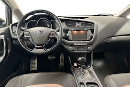 ruskea (beige) Kia cee´d 2014 kuva 9.