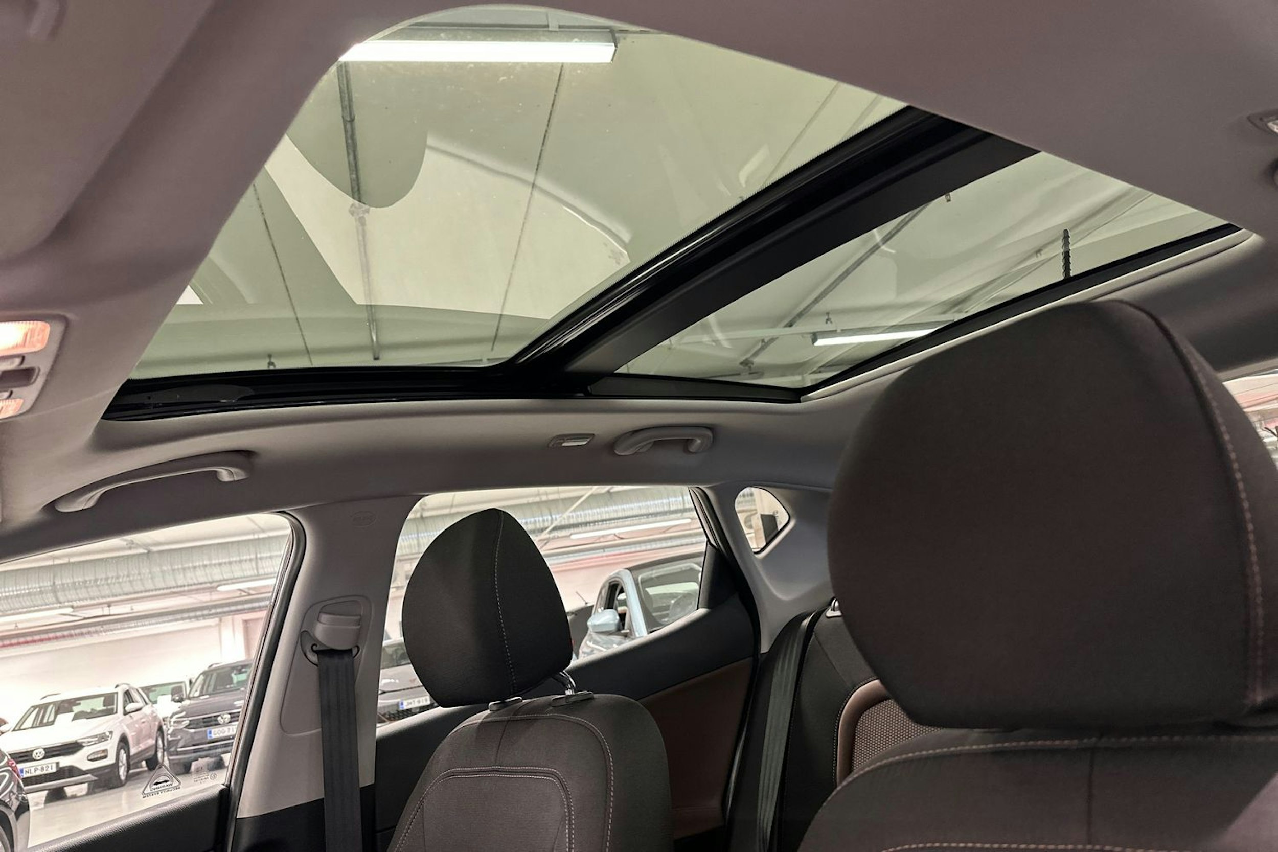 ruskea (beige) Kia cee´d 2014 kuva 34.
