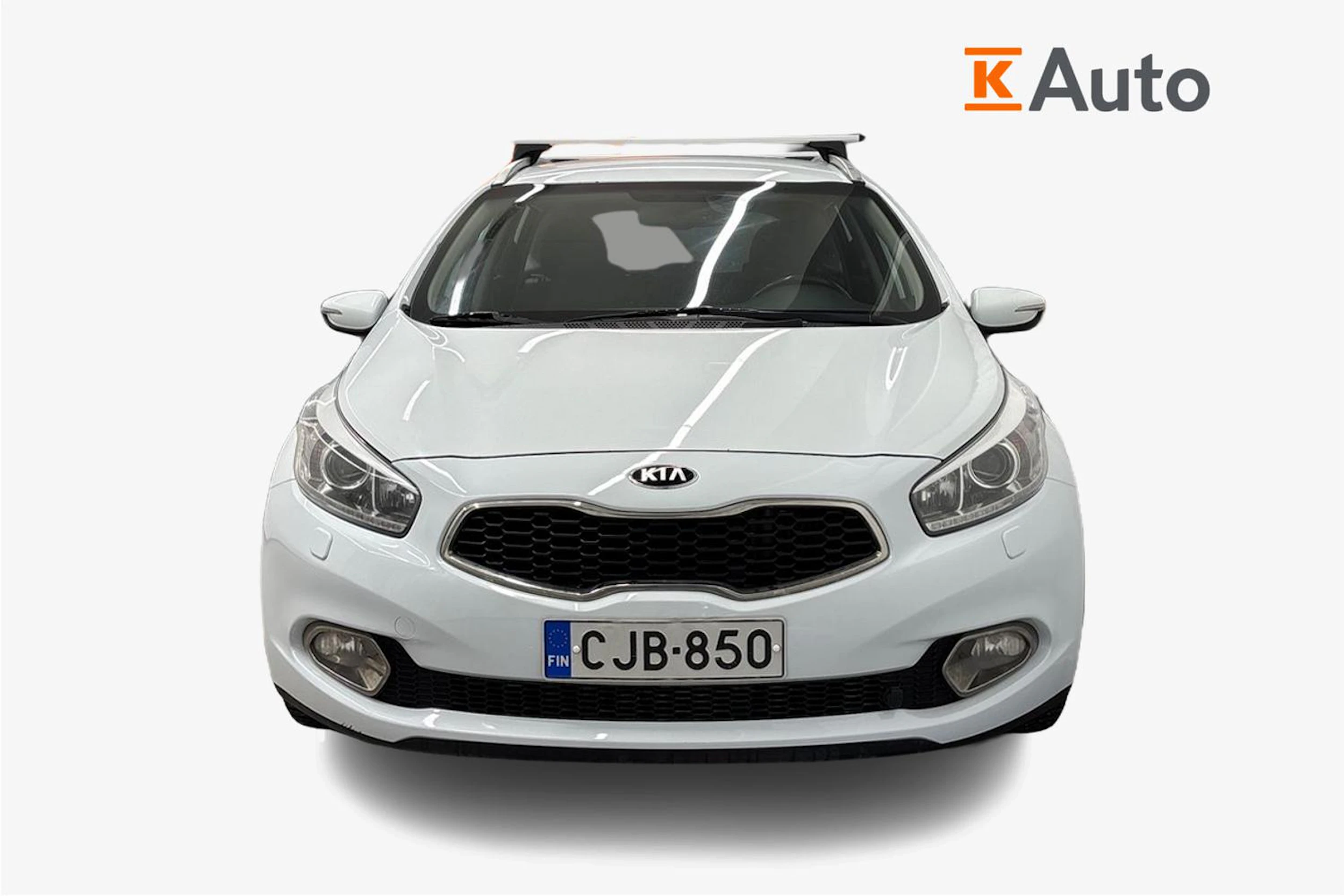 valkoinen Kia Ceed 2014 kuva 4.