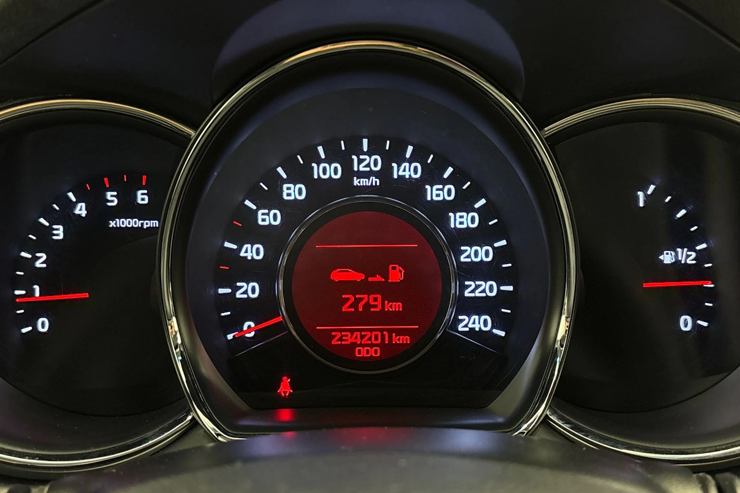 valkoinen Kia Ceed 2014 kuva 15.