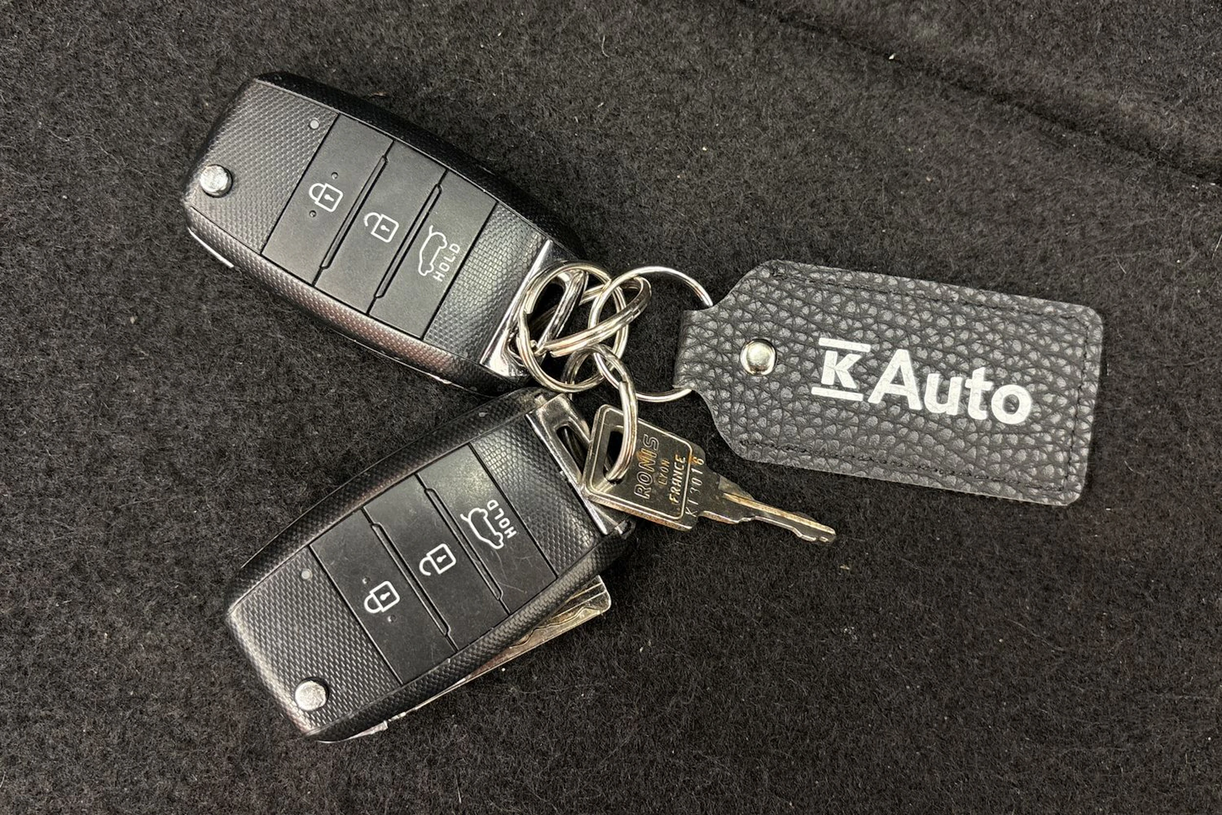 valkoinen Kia Ceed 2014 kuva 20.