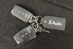 valkoinen Kia Ceed 2014 kuva 20.