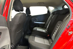 punainen Kia Ceed 2014 kuva 8.