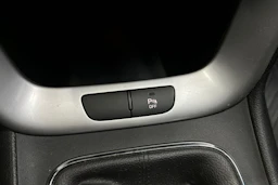 punainen Kia Ceed 2014 kuva 17.