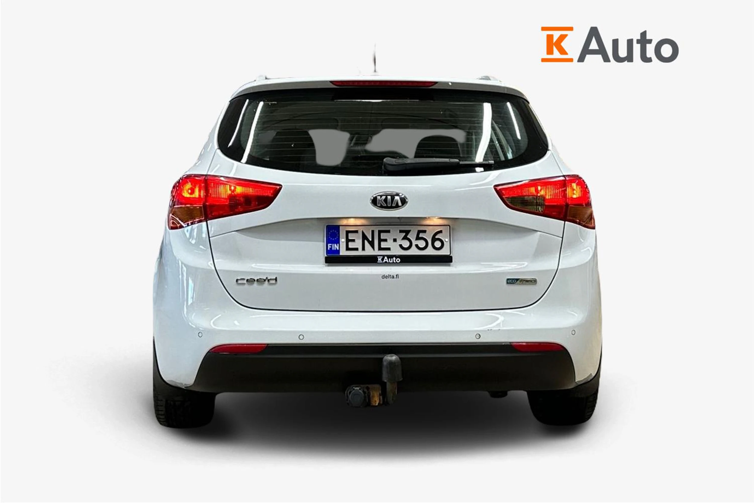 valkoinen Kia Ceed 2015 kuva 3.