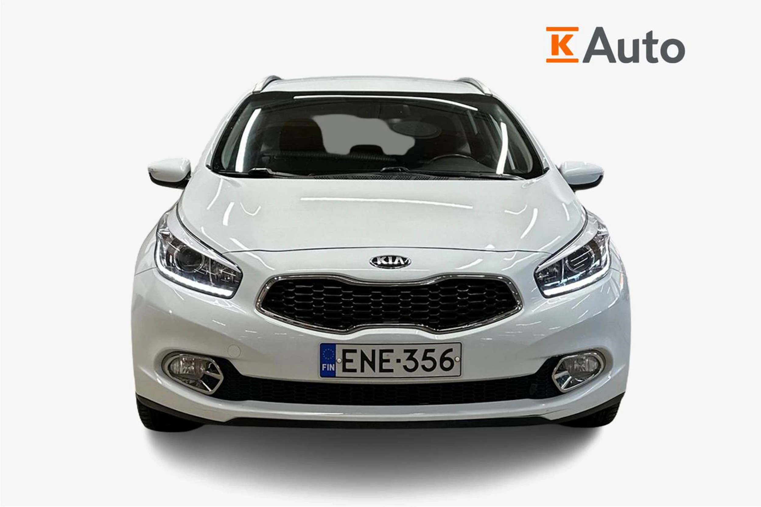 valkoinen Kia Ceed 2015 kuva 4.