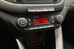 valkoinen Kia Ceed 2015 kuva 14.