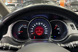 valkoinen Kia Ceed 2015 kuva 16.