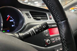 valkoinen Kia Ceed 2015 kuva 18.