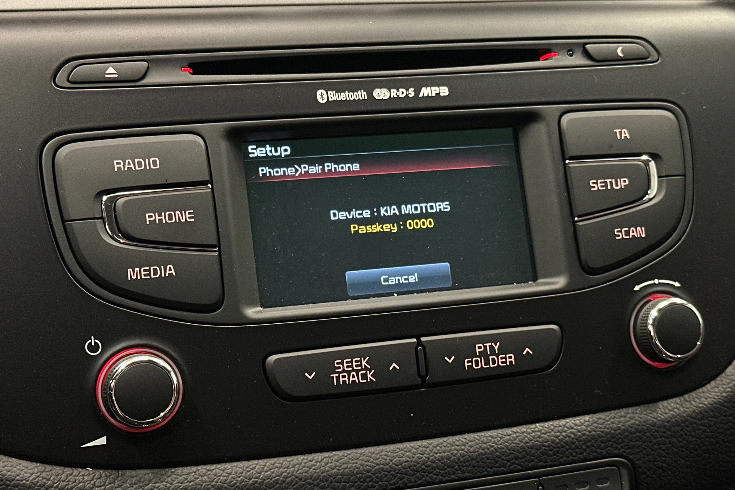 punainen Kia Ceed 2015 kuva 18.