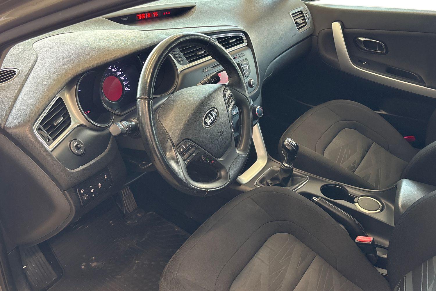 Kia Ceed 1,0 ISG 100hv LX 5D EcoDynamics 2016, kuva 6/33