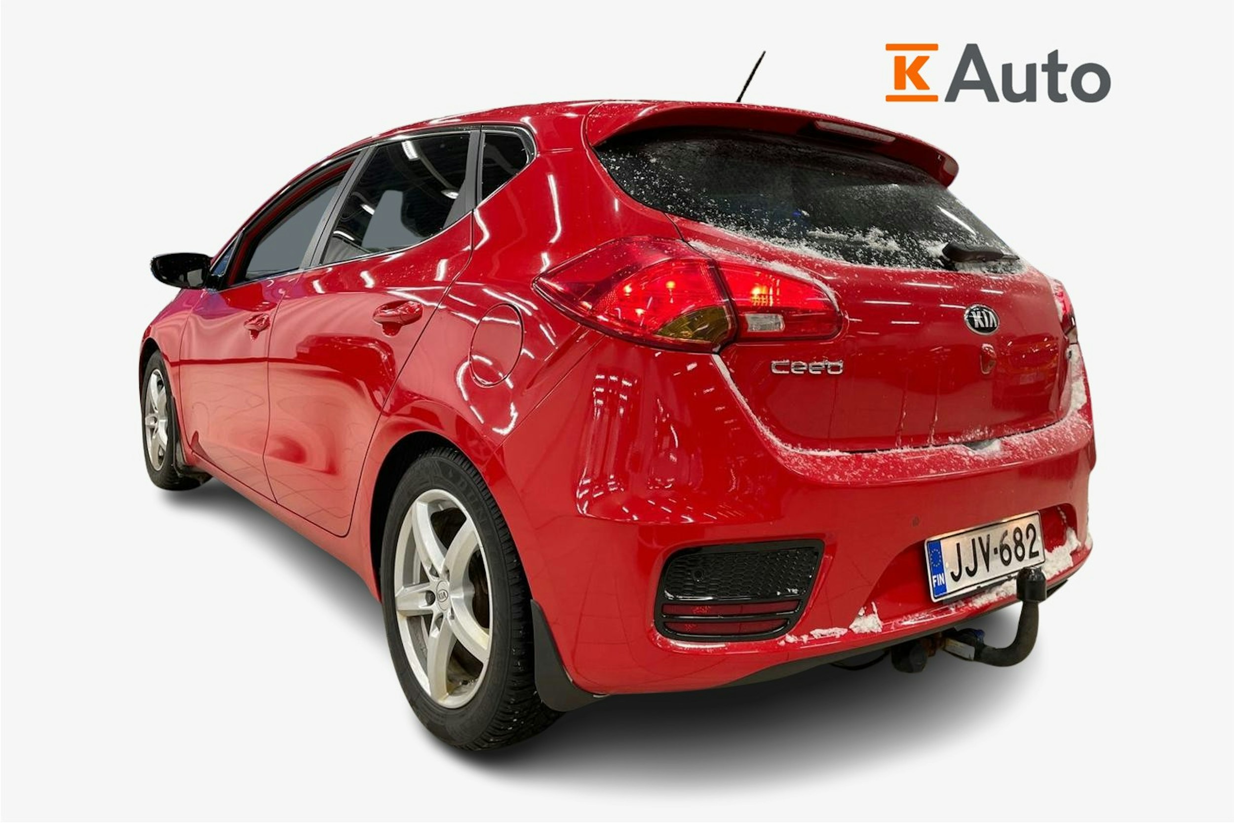 Punainen Kia cee'd 2016 kuva 2.