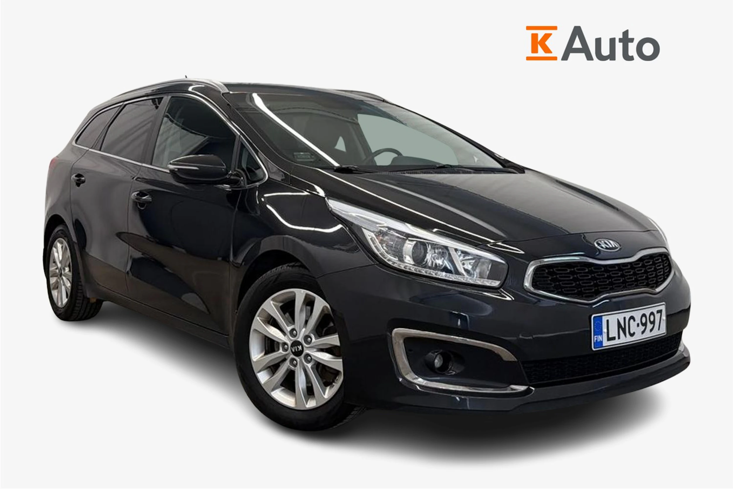 musta Kia Ceed 2016 kuva 1.