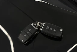 musta Kia Ceed 2016 kuva 24.