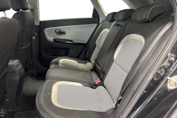 Musta Kia cee'd 2016 kuva 8.