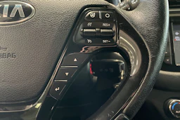 punainen Kia Ceed 2017 kuva 13.