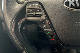 punainen Kia Ceed 2017 kuva 14.