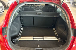 punainen Kia Ceed 2017 kuva 12.