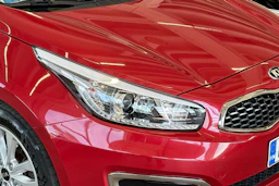 punainen Kia Ceed 2017 kuva 27.