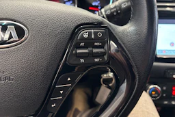 Valkoinen Kia Ceed 2018 kuva 17.