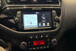 Valkoinen Kia Ceed 2018 kuva 19.