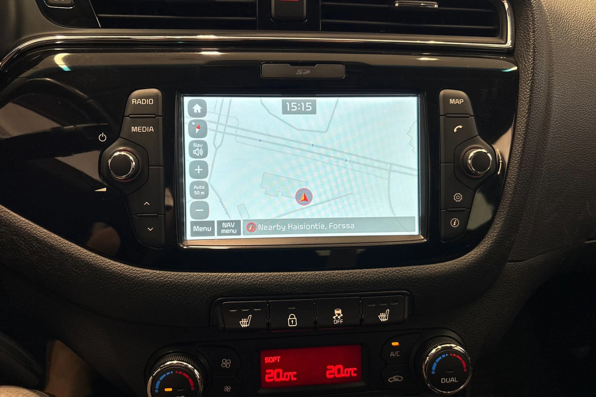 Valkoinen Kia Ceed 2018 kuva 20.
