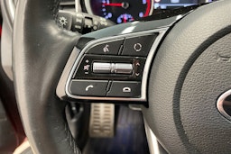 Punainen Kia ceed 2018 kuva 16.