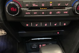 Punainen Kia ceed 2018 kuva 19.